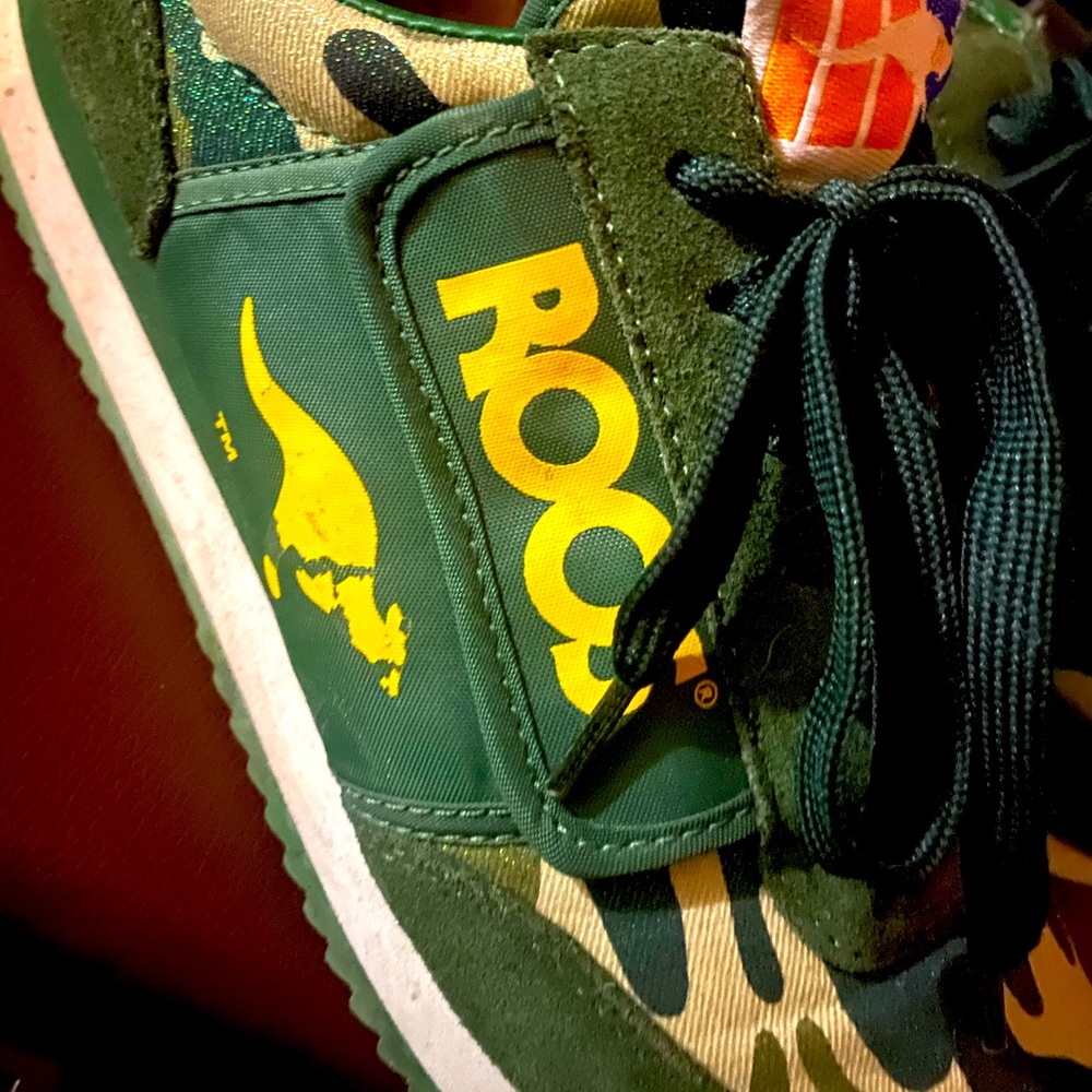 KangaROOS camp glitter RARE SIZE 8 women’s